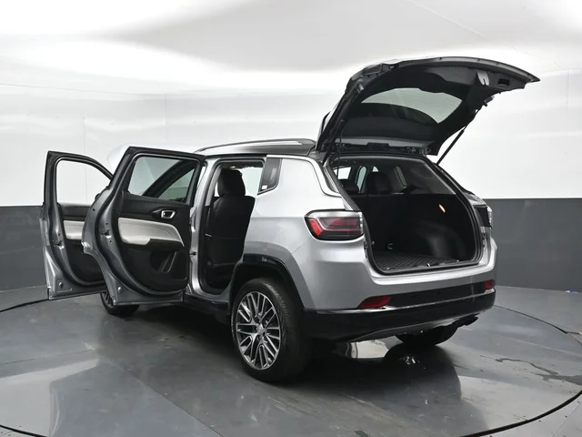 SEMINUEVOS JEEP Compass a Estados en autogozo