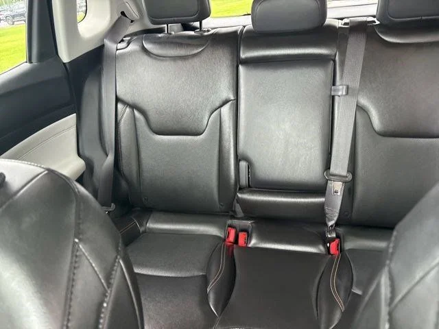 SEMINUEVOS JEEP Compass a Estados en autogozo
