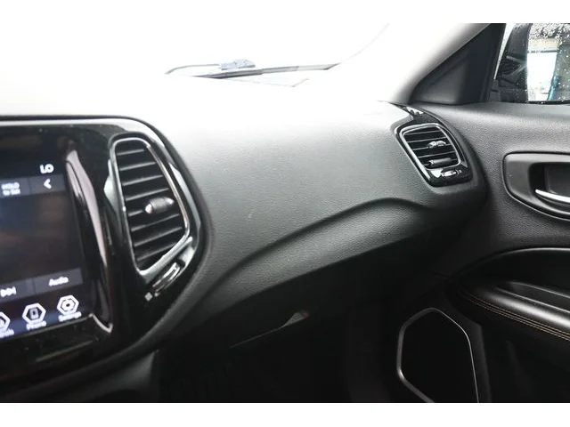 SEMINUEVOS JEEP Compass a Estados en autogozo
