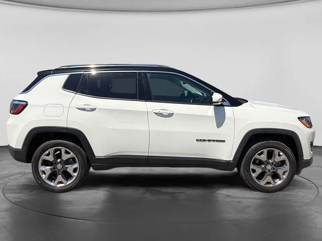 SEMINUEVOS JEEP Compass a Estados en autogozo