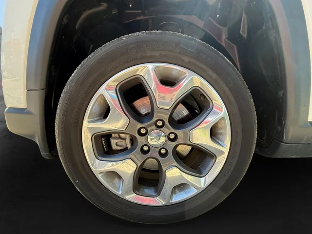 SEMINUEVOS JEEP Compass a Estados en autogozo