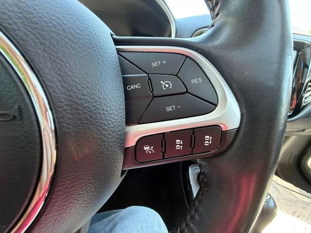 SEMINUEVOS JEEP Compass a Estados en autogozo