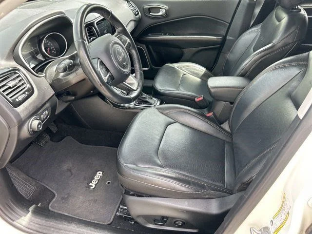 SEMINUEVOS JEEP Compass a Estados en autogozo