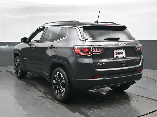 SEMINUEVOS JEEP Compass a Estados en autogozo