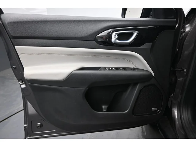 SEMINUEVOS JEEP Compass a Estados en autogozo
