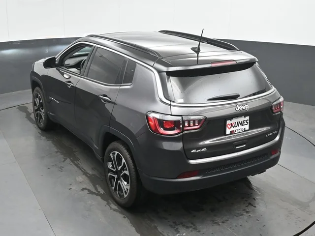 SEMINUEVOS JEEP Compass a Estados en autogozo