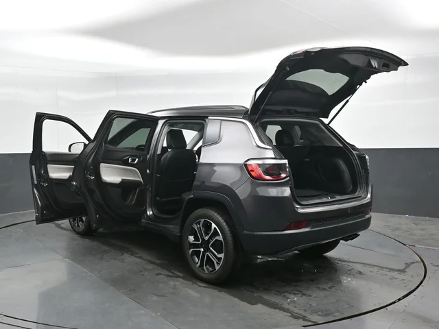 SEMINUEVOS JEEP Compass a Estados en autogozo