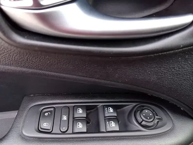 SEMINUEVOS JEEP Compass a Estados en autogozo