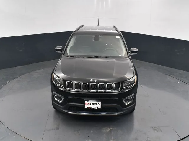 SEMINUEVOS JEEP Compass a Estados en autogozo