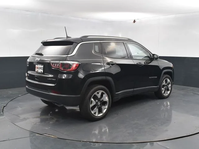 SEMINUEVOS JEEP Compass a Estados en autogozo