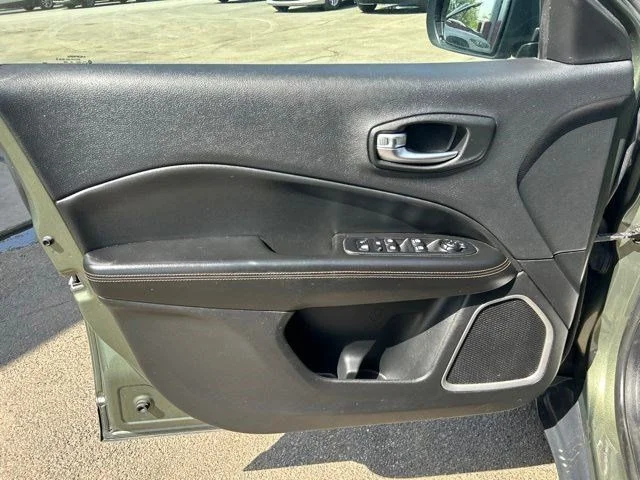 SEMINUEVOS JEEP Compass a Estados en autogozo