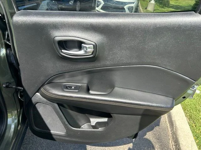 SEMINUEVOS JEEP Compass a Estados en autogozo