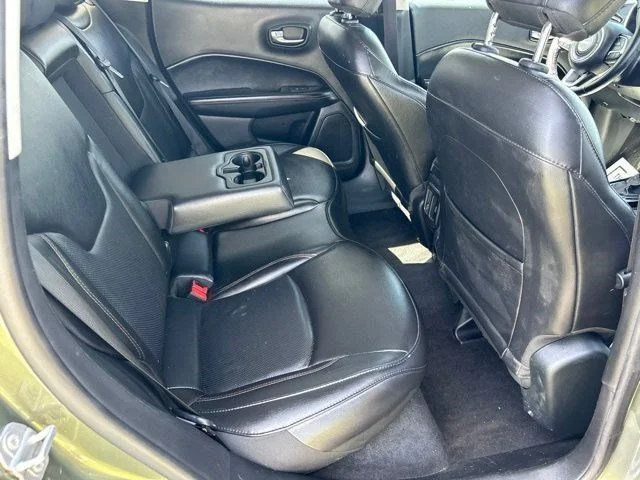 SEMINUEVOS JEEP Compass a Estados en autogozo