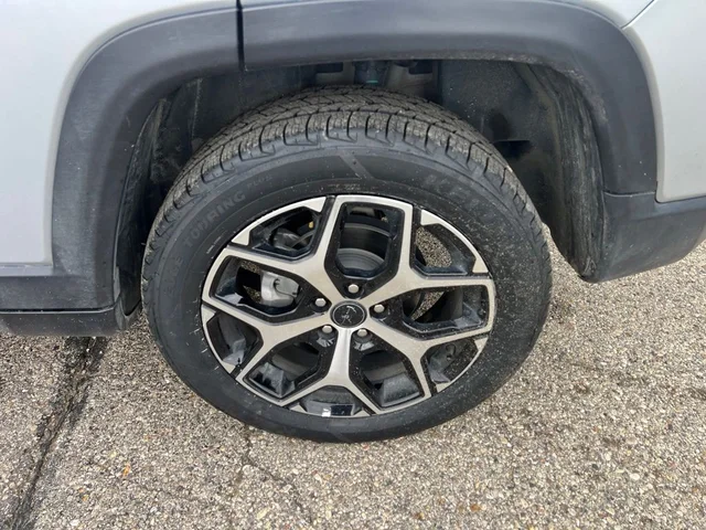 SEMINUEVOS JEEP Compass a Estados en autogozo