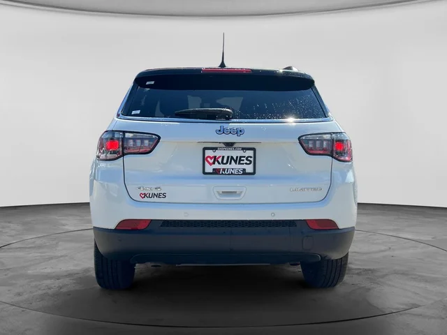 SEMINUEVOS JEEP Compass a Estados en autogozo