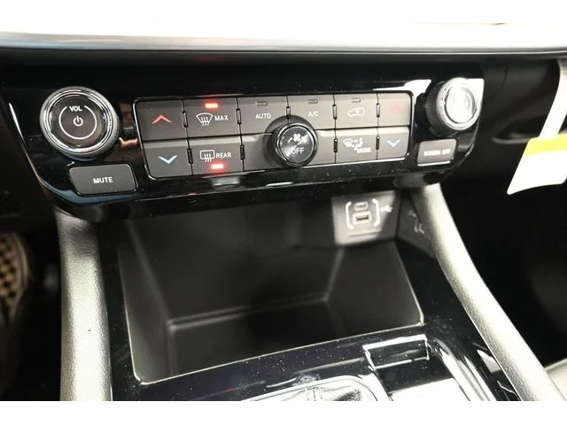 Nuevos JEEP COMPASS à Estados chez autogozo