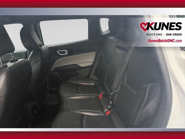 SEMINUEVOS JEEP Compass a Estados en autogozo