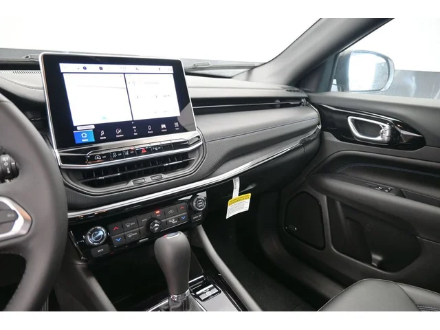 Nuevos JEEP COMPASS à Estados chez autogozo