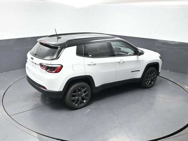 Nuevos JEEP COMPASS à Estados chez autogozo