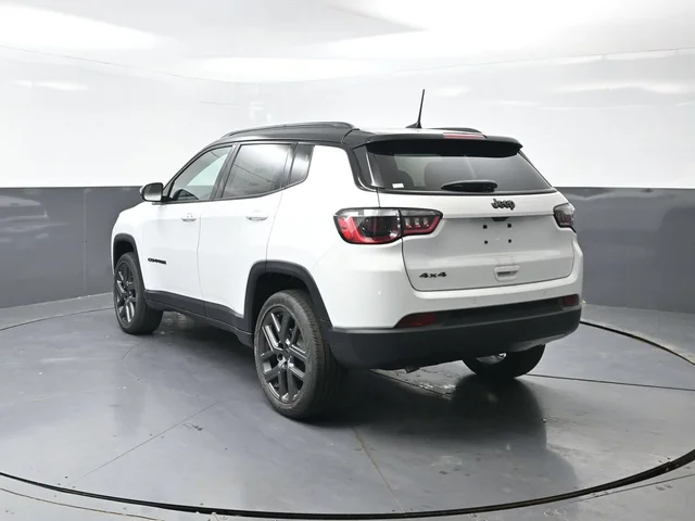 Nuevos JEEP COMPASS à Estados chez autogozo