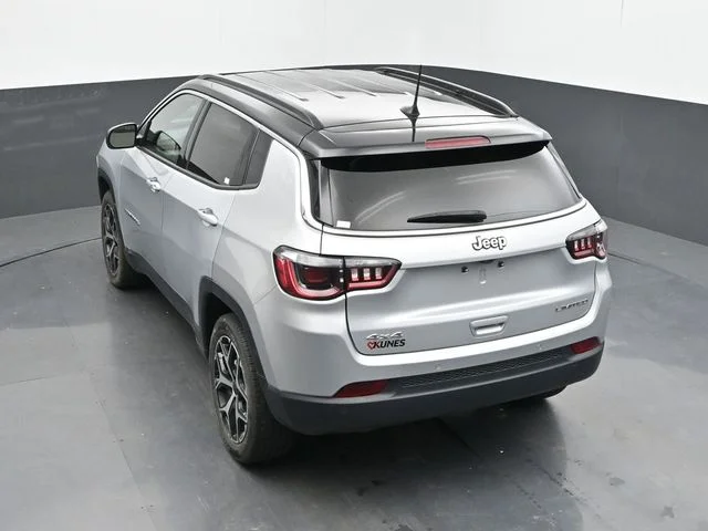 SEMINUEVOS JEEP Compass a Estados en autogozo