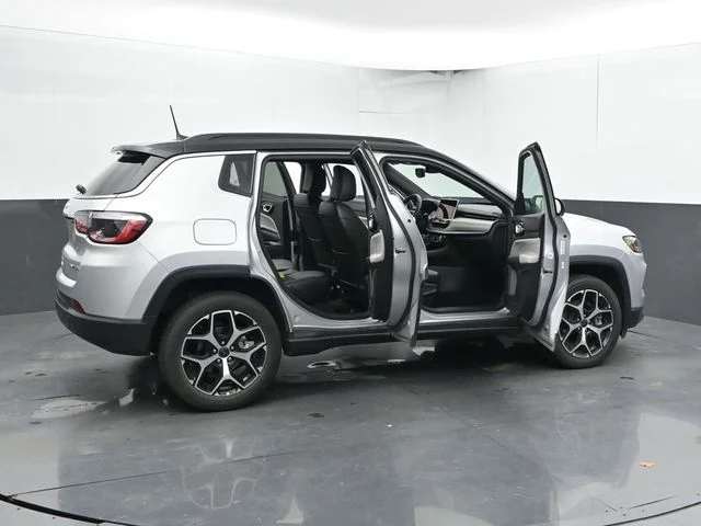 SEMINUEVOS JEEP Compass a Estados en autogozo