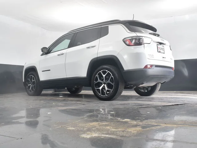 SEMINUEVOS JEEP Compass a Estados en autogozo