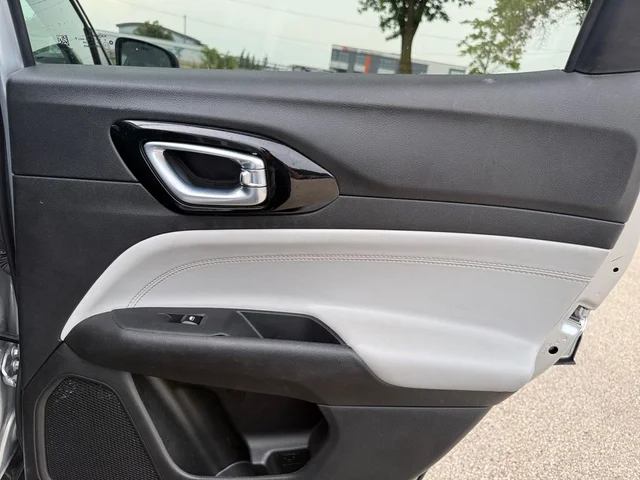 SEMINUEVOS JEEP Compass a Estados en autogozo