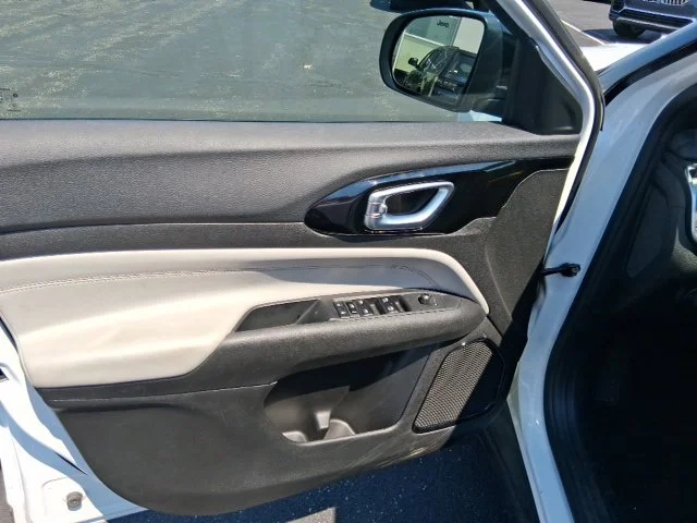 SEMINUEVOS JEEP Compass a Estados en autogozo