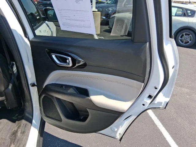 SEMINUEVOS JEEP Compass a Estados en autogozo