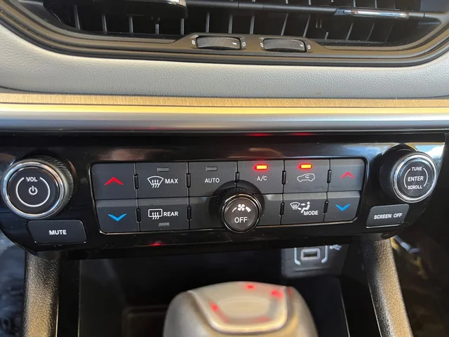 SEMINUEVOS JEEP Compass a Estados en autogozo