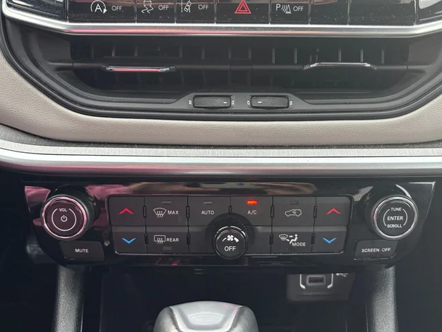 SEMINUEVOS JEEP Compass a Estados en autogozo