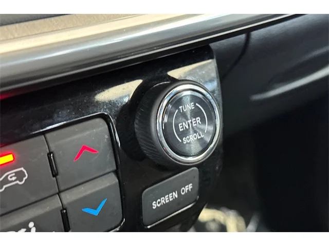 SEMINUEVOS JEEP Compass at ELK GROVE in Elk Grove Buick GMC