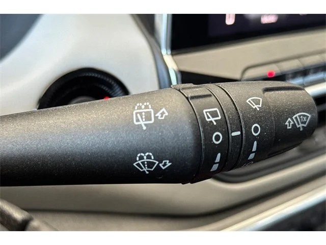 SEMINUEVOS JEEP Compass at ELK GROVE in Elk Grove Buick GMC
