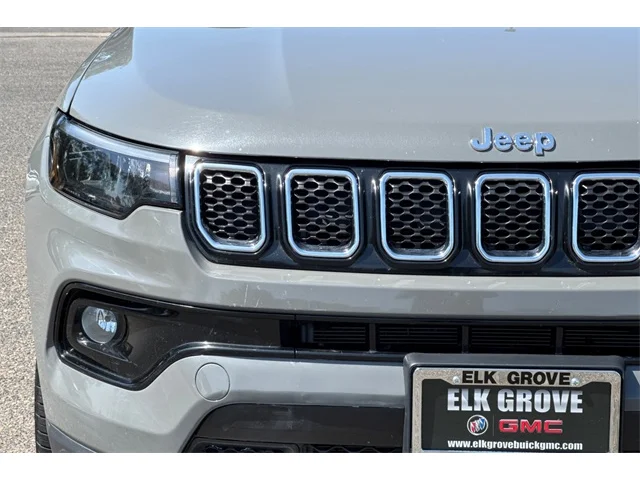 SEMINUEVOS JEEP Compass at ELK GROVE in Elk Grove Buick GMC