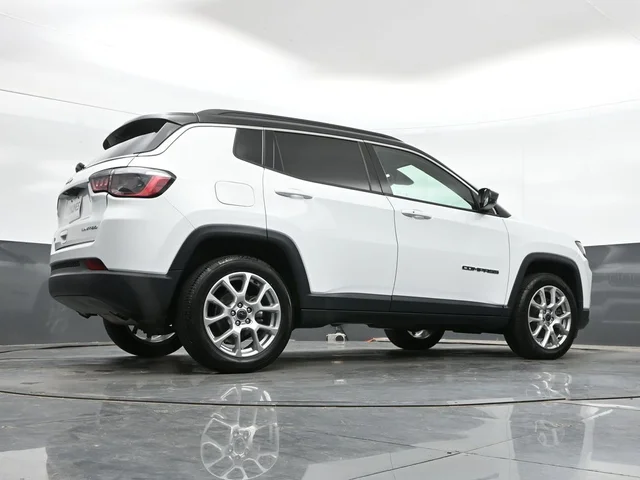 SEMINUEVOS JEEP Compass a Estados en autogozo