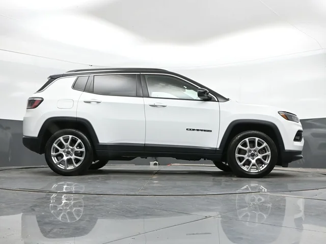 SEMINUEVOS JEEP Compass a Estados en autogozo