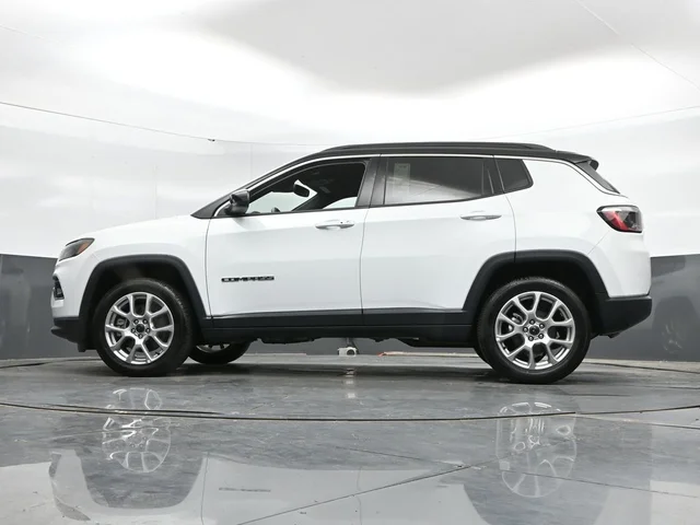 SEMINUEVOS JEEP Compass a Estados en autogozo