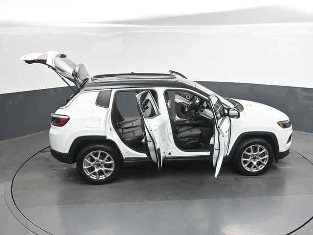 SEMINUEVOS JEEP Compass a Estados en autogozo