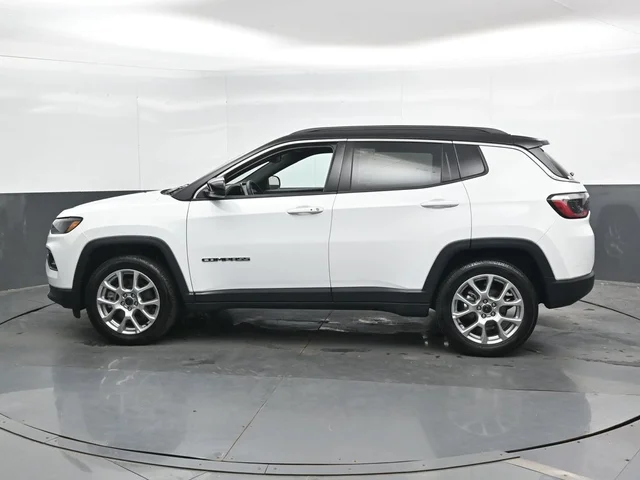 SEMINUEVOS JEEP Compass a Estados en autogozo