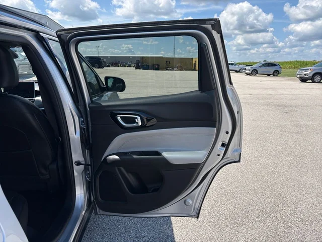 SEMINUEVOS JEEP Compass a Estados en autogozo