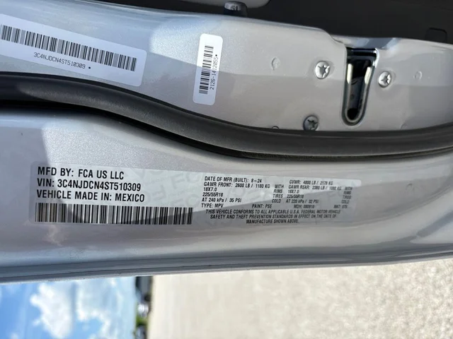SEMINUEVOS JEEP Compass a Estados en autogozo