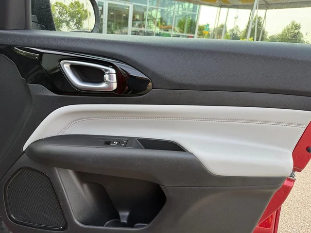 SEMINUEVOS JEEP Compass a Estados en autogozo