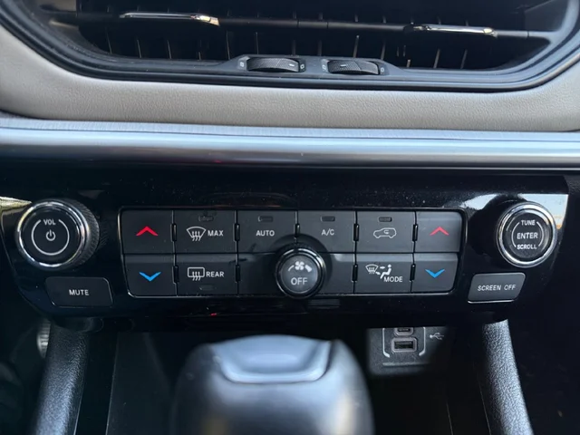 SEMINUEVOS JEEP Compass a Estados en autogozo