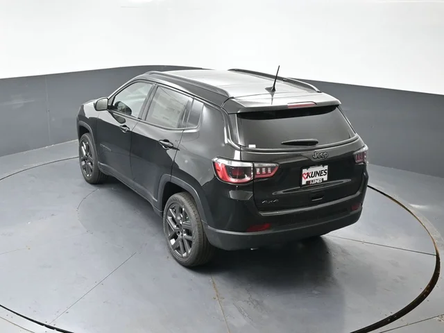 Nuevos JEEP COMPASS à Estados chez autogozo
