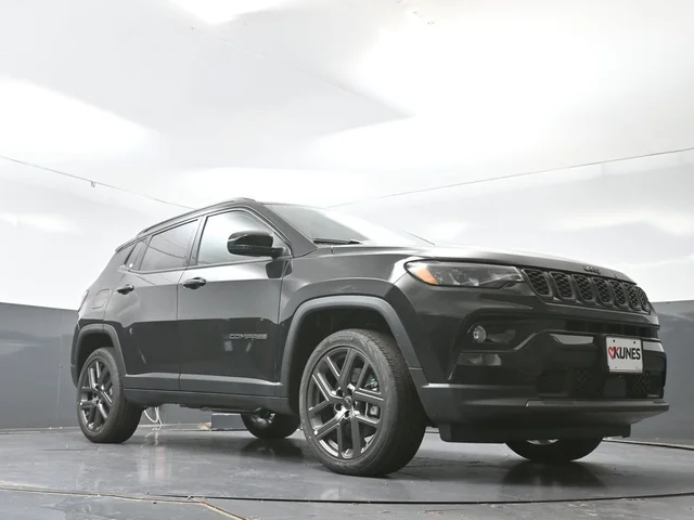 Nuevos JEEP COMPASS à Estados chez autogozo