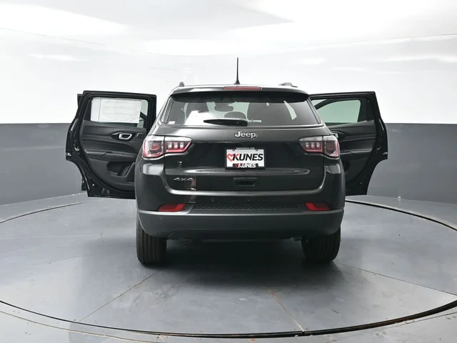 Nuevos JEEP COMPASS à Estados chez autogozo