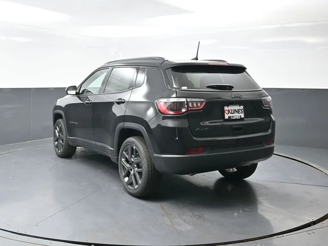 Nuevos JEEP COMPASS à Estados chez autogozo