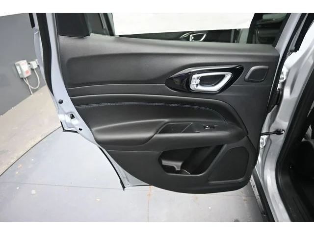 Nuevos JEEP COMPASS à Estados chez autogozo