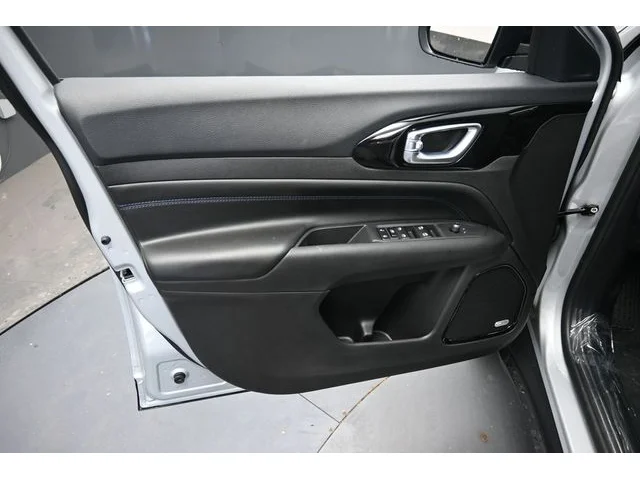 Nuevos JEEP COMPASS à Estados chez autogozo